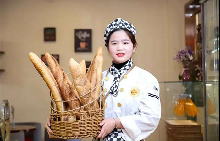 女生學(xué)西點(diǎn)就業(yè)前景怎么樣？選什么西點(diǎn)學(xué)校好