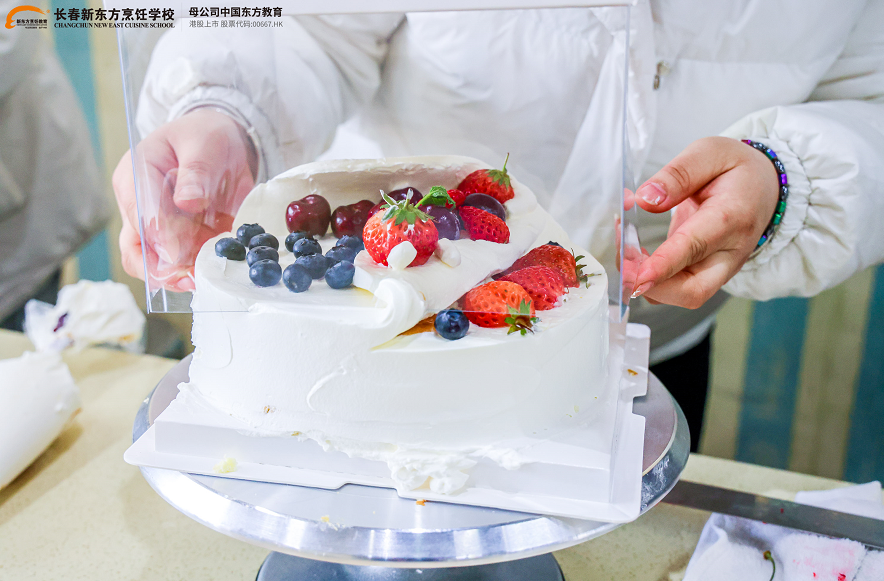 在新東方，不胖算我輸！